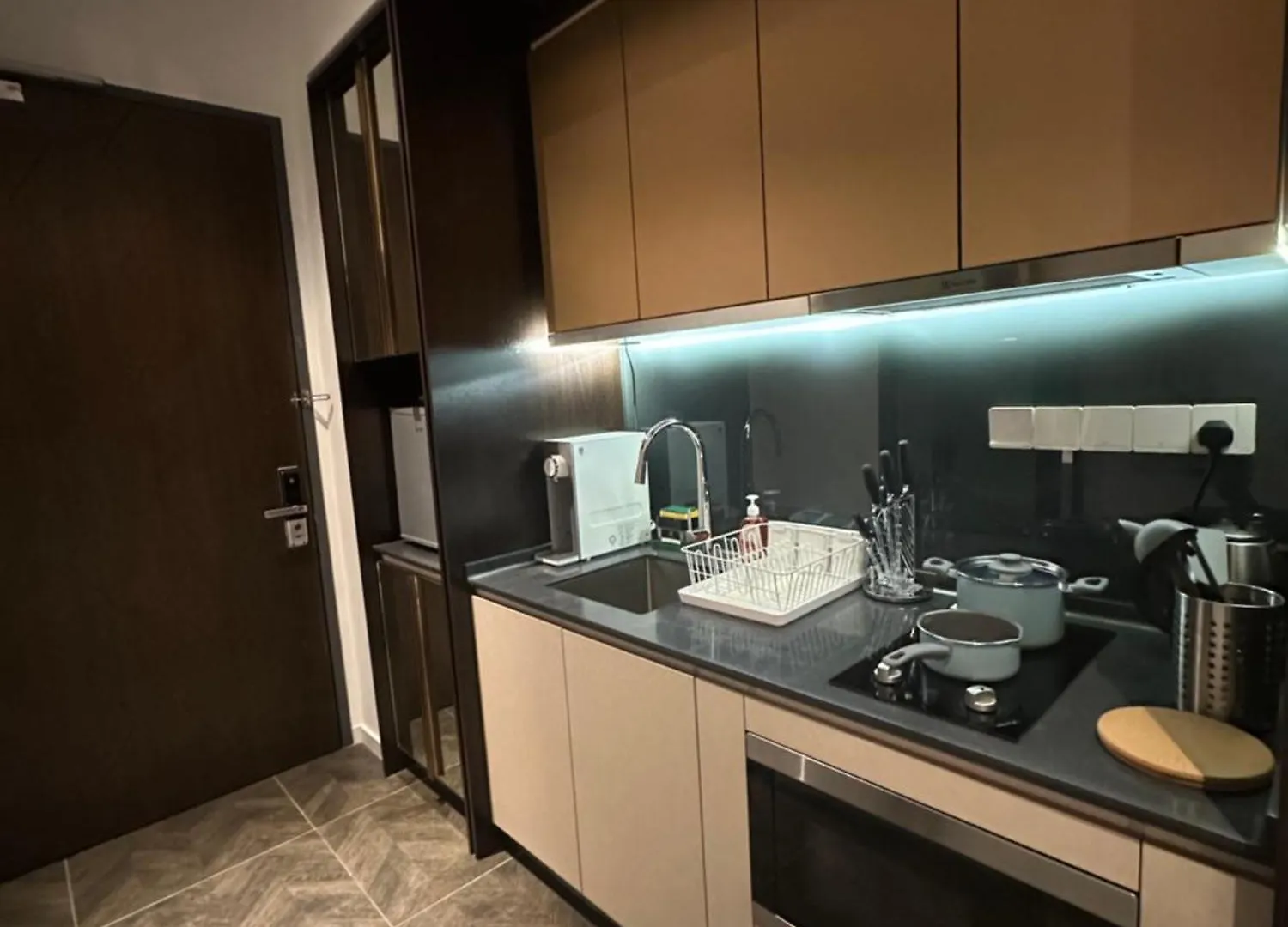 Apartment Scarletz Suites Klcc By Aura Kuala Lumpur Malaysia