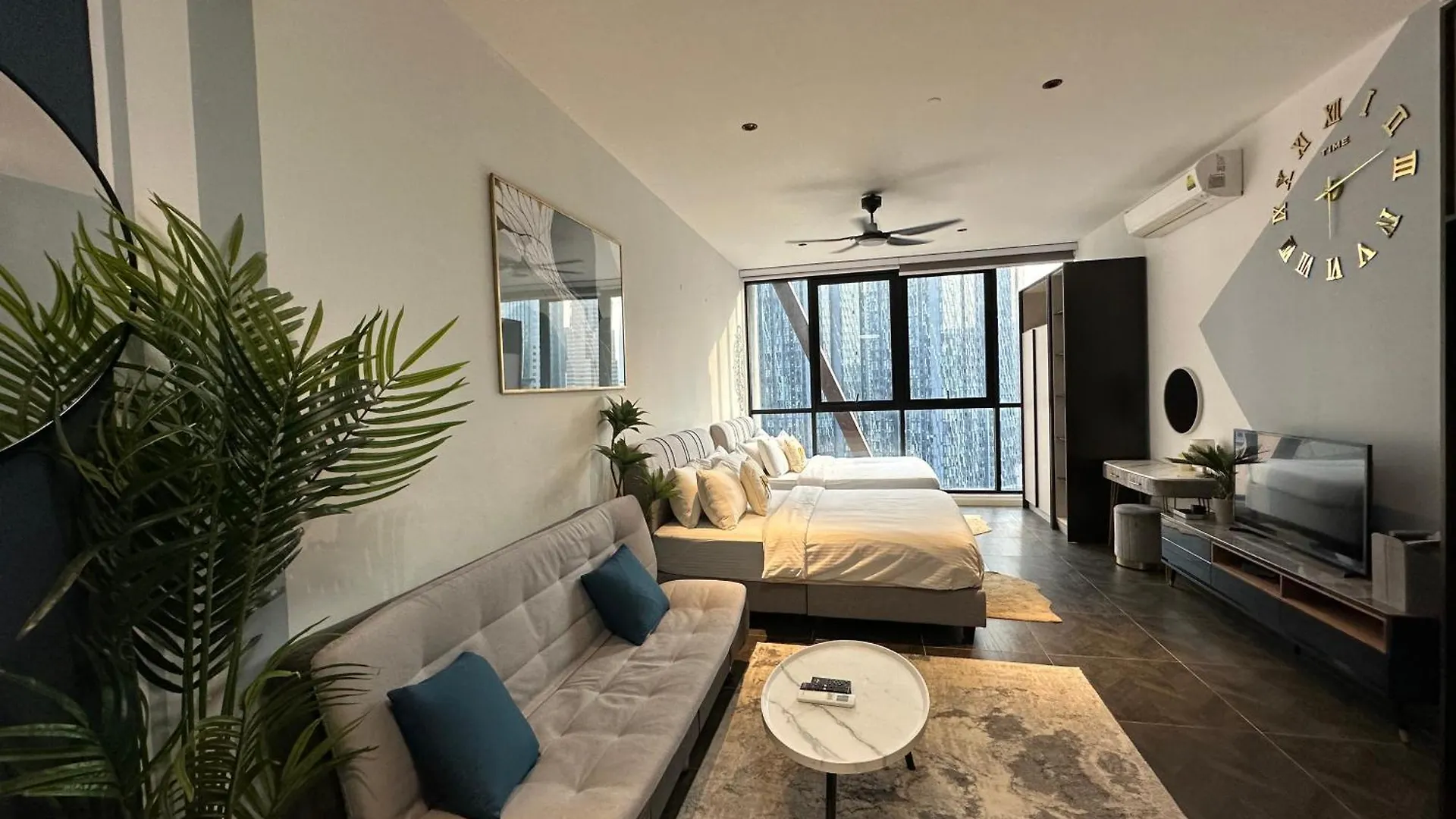 Scarletz Suites Klcc By Aura Kuala Lumpur